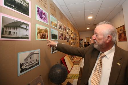 PRIREDITEV OB 140 LET ŠOLSTVA NA RAKEKU 64 FOTO LJUBO VUKELIČ